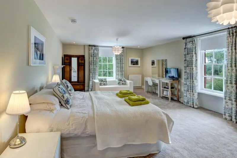 Lingwood Hall bedroom three detail