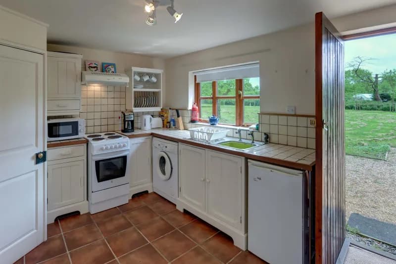 Holiday cottage kitchen