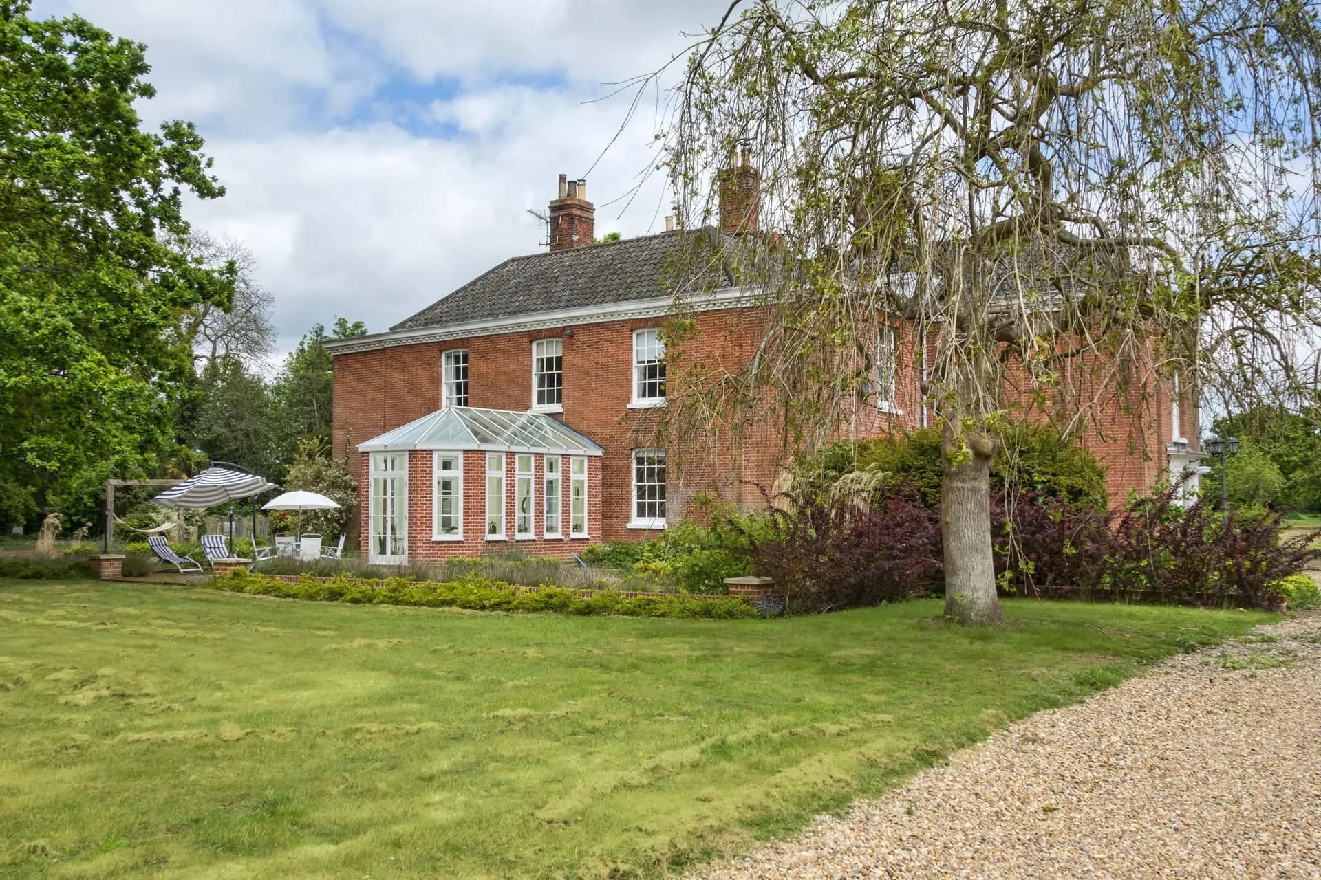 Lingwood Hall — Georgian manor Norfolk